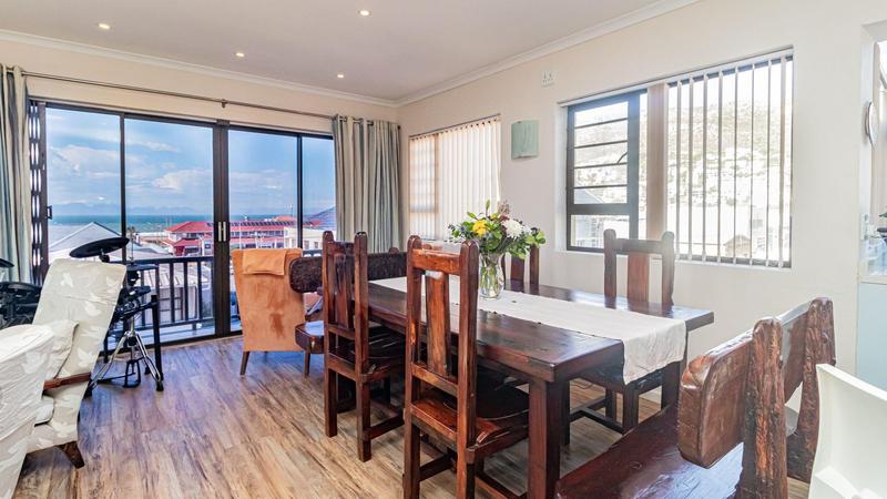 8 Bedroom Property for Sale in Fish Hoek Western Cape